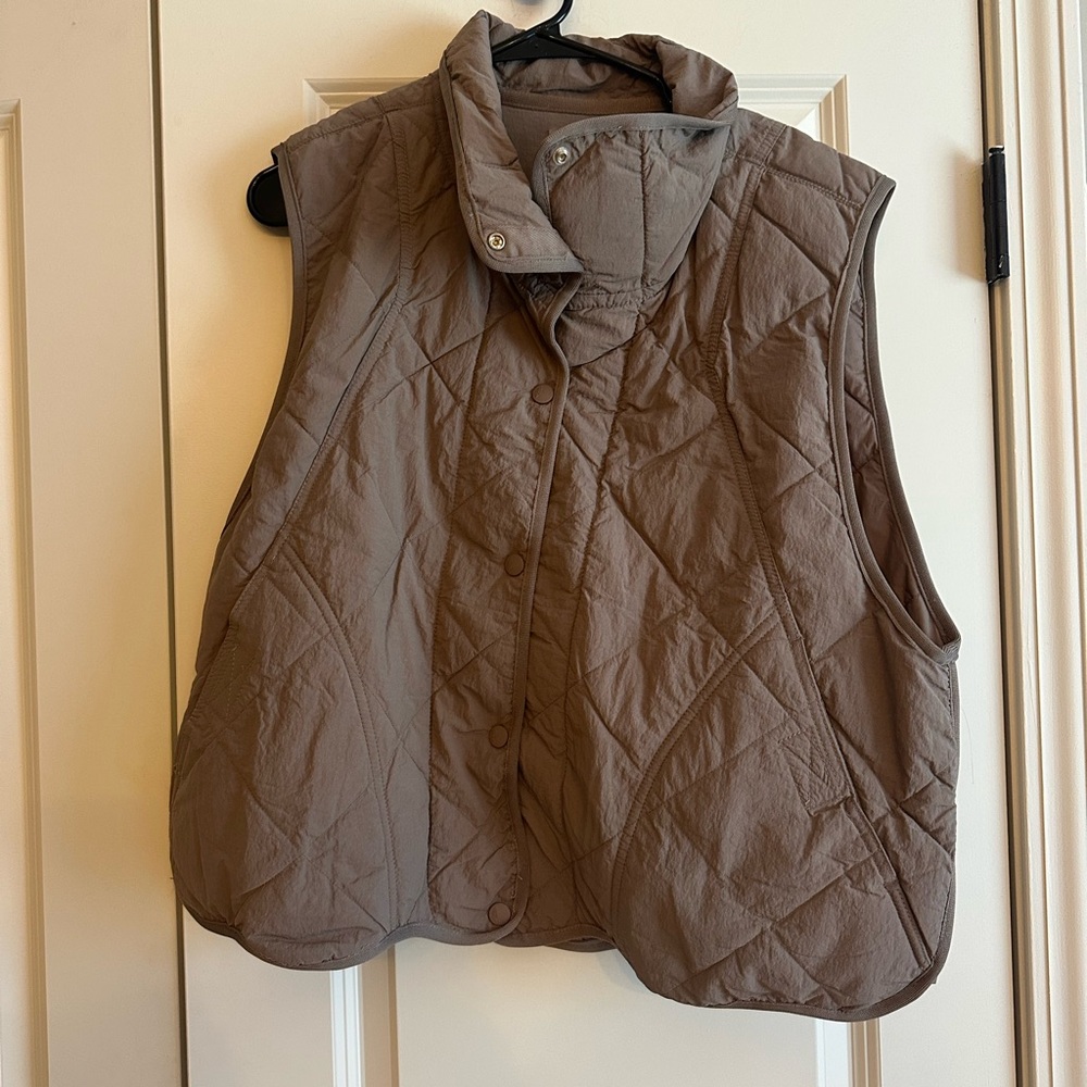 Free People Quinn Quilted Vest - Picture 2 of 4